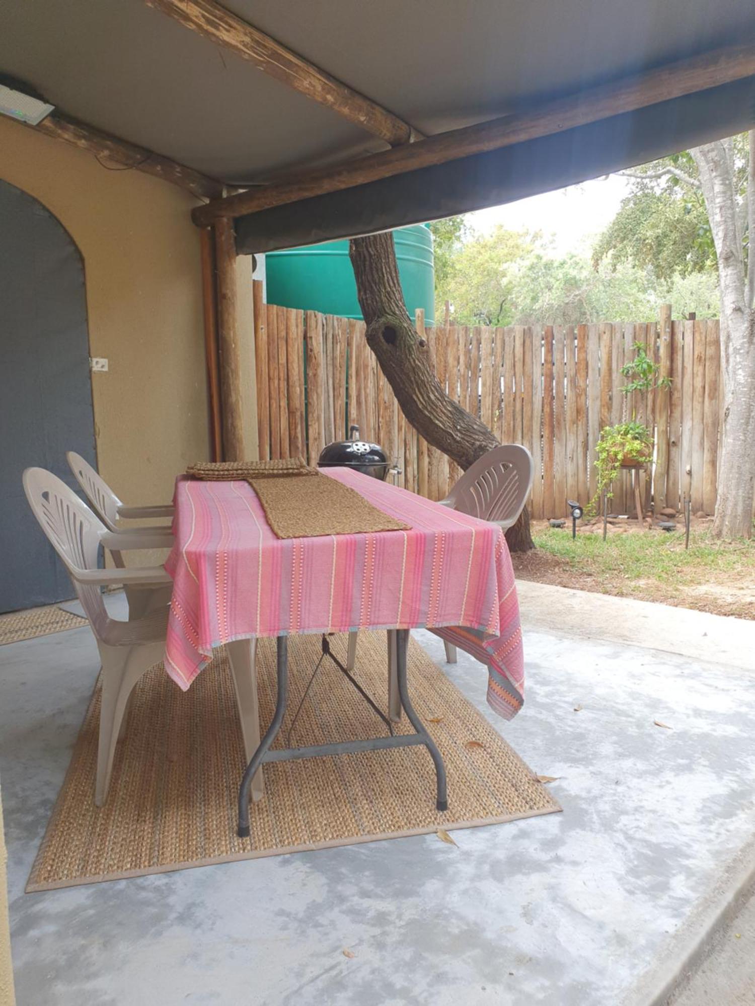 Gecko Cottages Hectorspruit Extérieur photo
